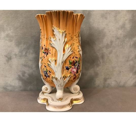 Old porcelain Vase of Old Paris of era 19th century.