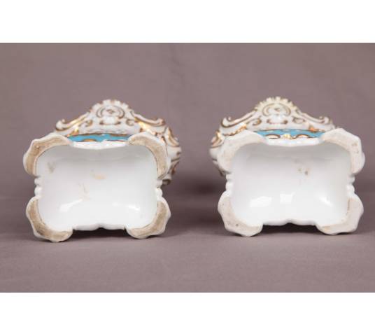 Ravant pair of porcelain vases from Old Paris of epoch 19 th