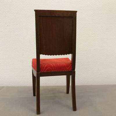 Small style mahogan/mahoganized chair