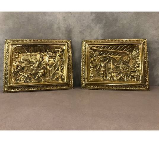 Pair of decorative plates in polished brass of epoch 19 th