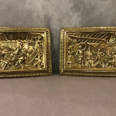 Pair of decorative plates in polished brass of epoch 19 th