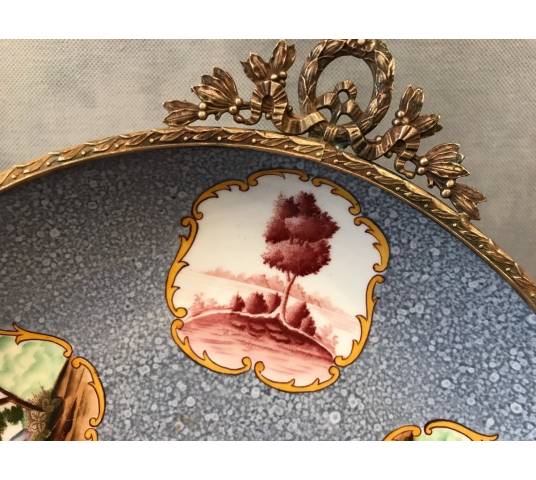 Coupe assiette en porcelaine avec monture en laiton d'époque 19 ème