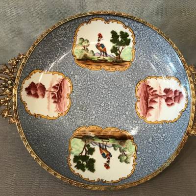 Coupe assiette en porcelaine avec monture en laiton d'époque 19 ème