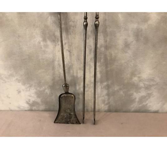 Set of a iron and bronze shovel and pliers19th century.