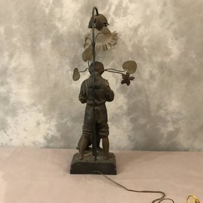 Lampe ancienne en régule vers 1900 ( signé ROUSSEAU)