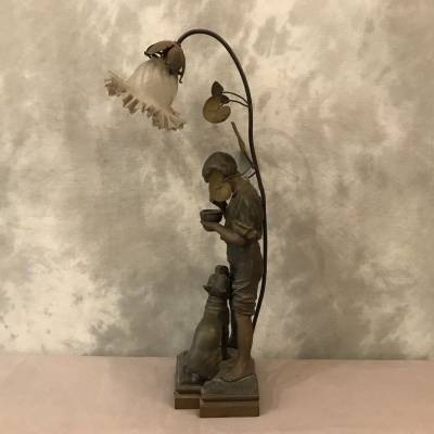 Lampe ancienne en régule vers 1900 ( signé ROUSSEAU)