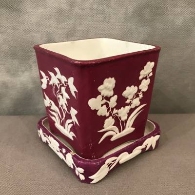 Cache pot en porcelaine de Minton d’époque  fin 19 ème