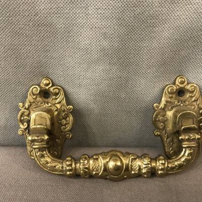 Period bronze wrist 19 th