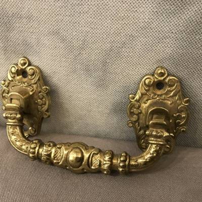 Period bronze wrist 19 th