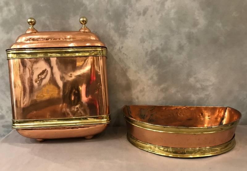 Copper fountain and vintage brass ring 18 th