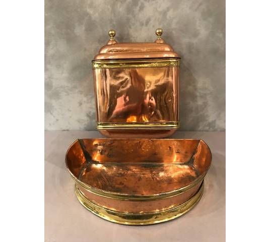 Copper fountain and vintage brass ring 18 th