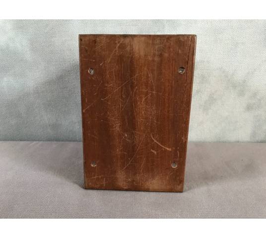 Small, old-style mahogany cigarette box 19 th