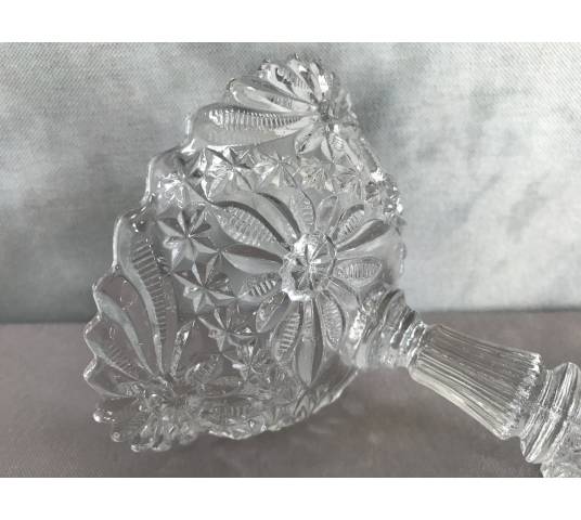 Glass Cup in a hurry around 1900 on foot shower