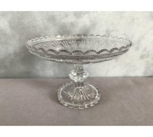 Coupe en verre pressé à décors de petits croisillons vers 1900