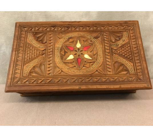 Carved wood box and vintage brass inlays 19 th