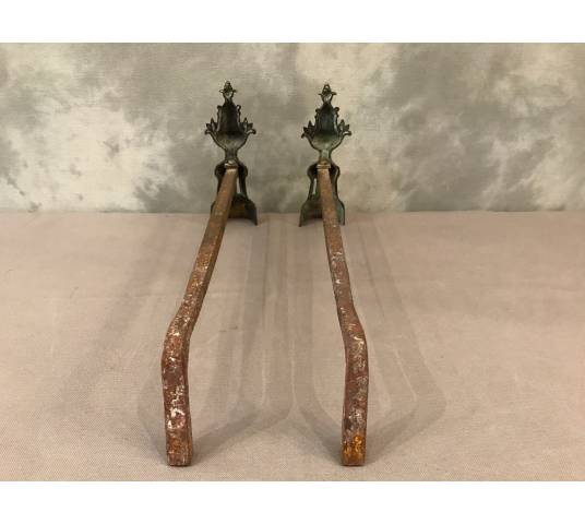 Small pair of period bronze channels 19 th of Louis XVI style