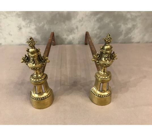 Small pair of period bronze channels 19 th of Louis XVI style