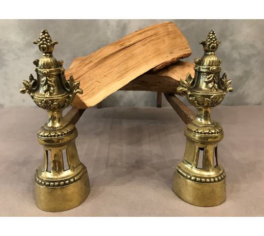 Small pair of period bronze channels 19 th of Louis XVI style