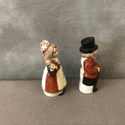 Salerons Couple de Lorrains sel et poivre en porcelaine d’époque fin 19 ème