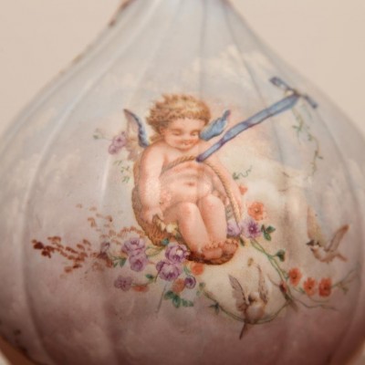 Beautiful pair of porcelain vases of period Limoges 19 th