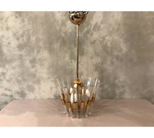 Beau lustre Scoliari circa 1970 in brass and crystal