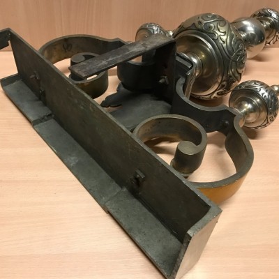 Important chenets en bronze argenté d'époque 19 ème