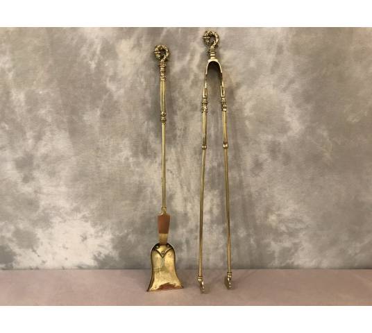 Set of a shovel and a brass chimney rinse and bronze epoch 19 th
