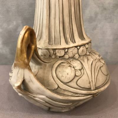 Vase Royal DUX Bohémia en porcelaine d'époque Art Nouveau