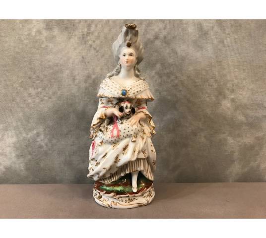 Tisanière character "Marquise au chien" en porcelaine de Vieux Paris d' epoch 19 ème