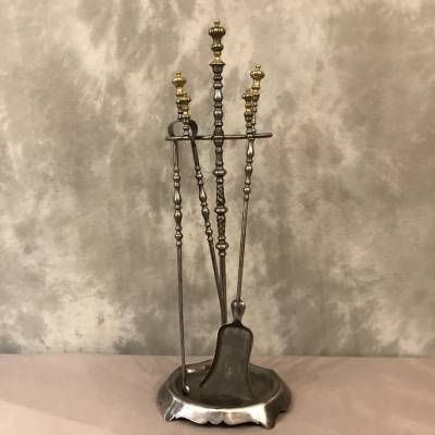 Beau servant of a former iron fireplace and period polished bronze 19 th