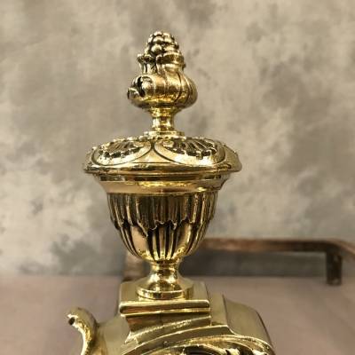 Beaux chenets en bronze poli d'époque 19 ème