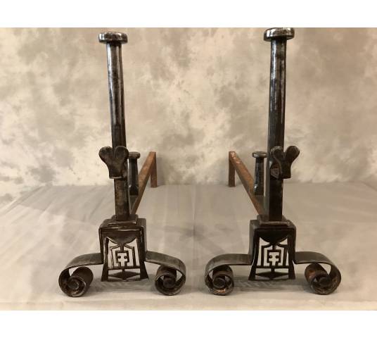 Great pair of vintage iron tracks 18 th