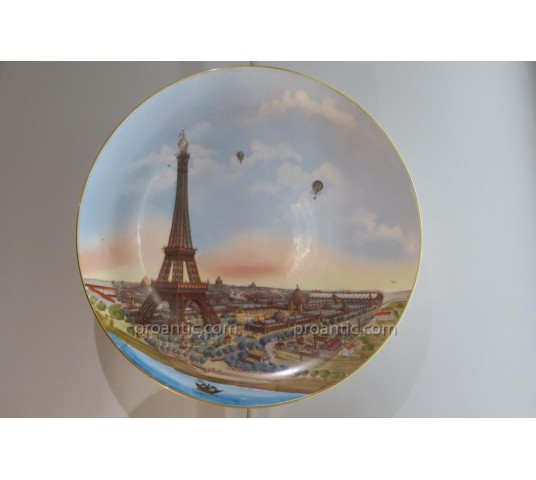 Grand plat tableau en porcelaine d'époque 19 ème de l'Exposition Universelle de 1900