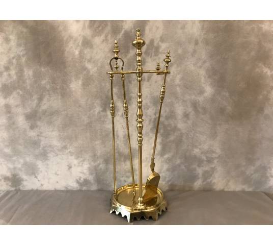 Serviteur de cheminée ancien en laiton d'époque 19 ème