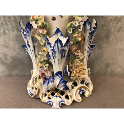 Vase en porcelaine de Vieux paris marqué Jacob Petit d'époque 19ème