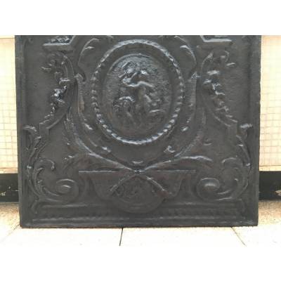 Large old fireplace plate in vintage cast iron 18 th