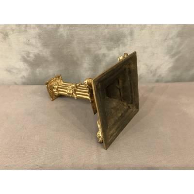 Golden bronze house of epoch 19 th of square shape