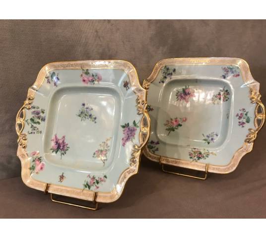 Paire de plat à gâteaux en porcelaine de Vieux Paris d'époque 19 ème