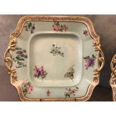 Paire de plat à gâteaux en porcelaine de Vieux Paris d'époque 19 ème