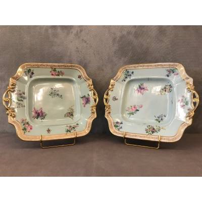 Paire de plat à gâteaux en porcelaine de Vieux Paris d'époque 19 ème