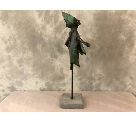 Sculpture signed by JAN PRAET in bronze on marble base