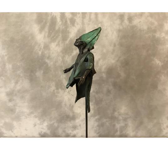 Sculpture signed by JAN PRAET in bronze on marble base