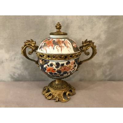 Pot covered in Imaris and monture in gilded bronze vintage 19ème