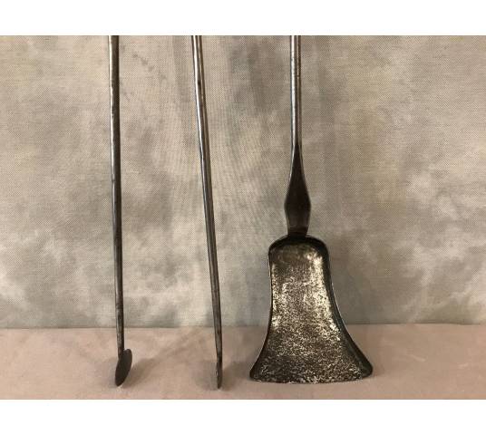 Set of iron fireplace accessories and period bronze Directoire
