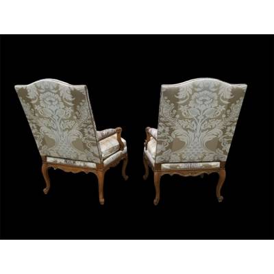 Pair of Louis XIV's armchairs in walnut