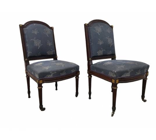 Paire de chaises garnies en acajou d'époque 19 ème Napoléon III Louis XVI