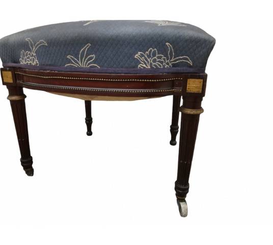 Pair of chairs held in mahogany 19 th Napoleon III Louis XVI