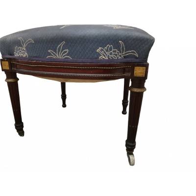 Pair of chairs held in mahogany 19 th Napoleon III Louis XVI