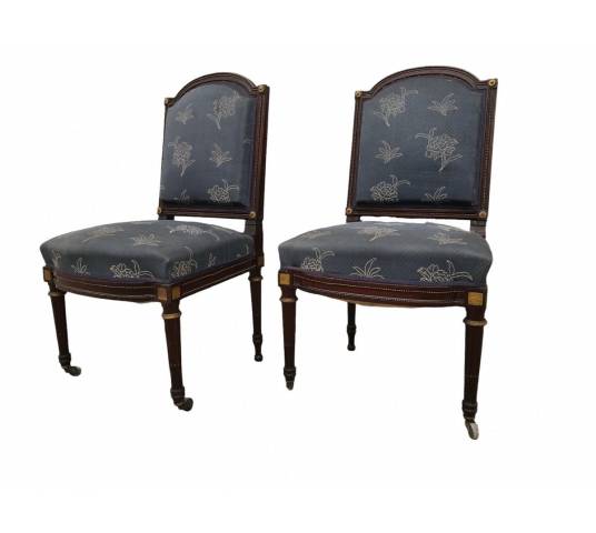 Paire de chaises garnies en acajou d'époque 19 ème Napoléon III Louis XVI