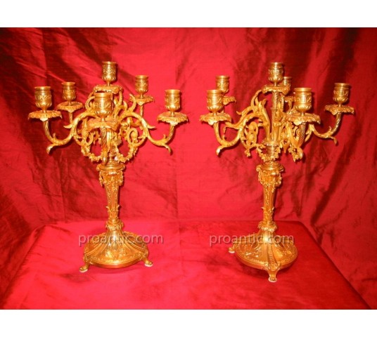 Pair de candélabres en bronze gilt of epoch 19 th